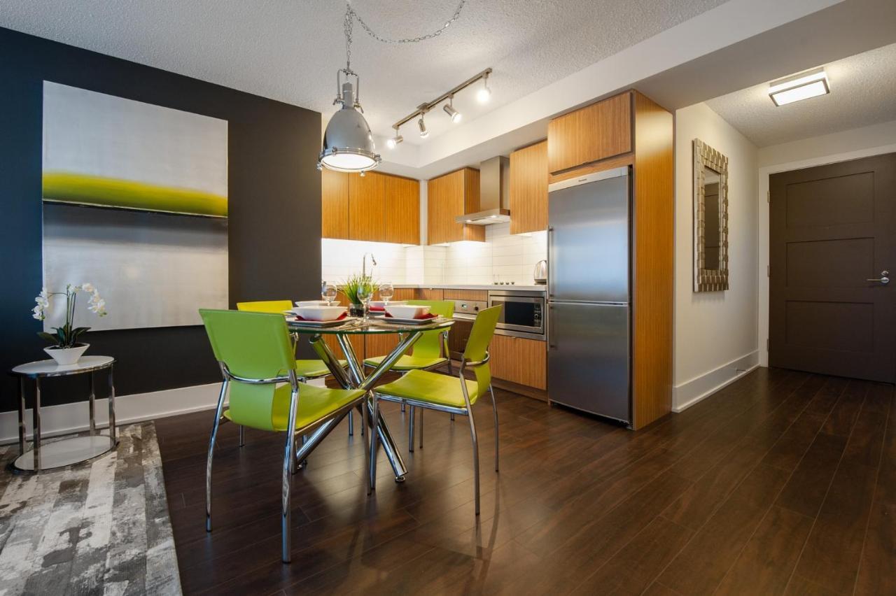 Delsuites - 300 Front Street - 30 Night Stays Toronto Extérieur photo