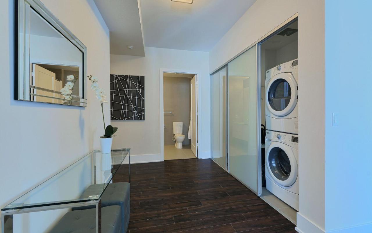 Delsuites - 300 Front Street - 30 Night Stays Toronto Extérieur photo