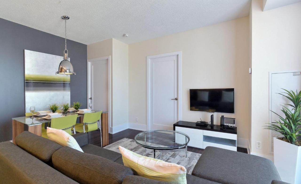 Delsuites - 300 Front Street - 30 Night Stays Toronto Extérieur photo
